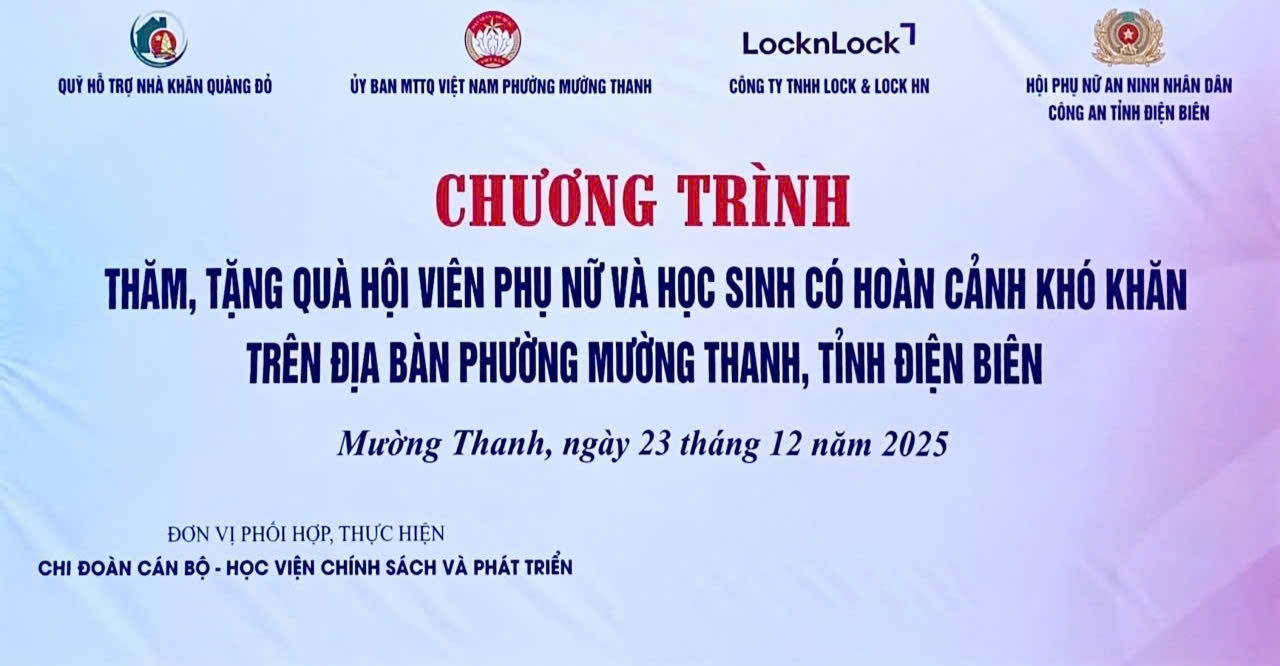 ẤM ÁP CHƯƠNG TRÌNH “ĐÔNG YÊU THƯƠNG” VÀ TRANG BỊ KỸ NĂNG PHÒNG CHỐNG LỪA ĐẢO TRÊN KHÔNG GIAN MẠNG
