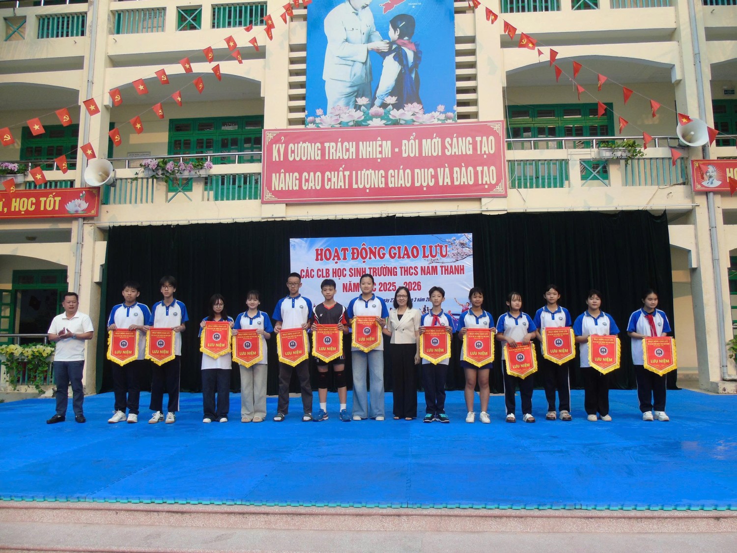 SÔI NỔI GIẢI GIAO LƯU CÁC CÂU LẠC BỘ HỌC SINH TRƯỜNG THCS NAM THANH NĂM HỌC 2025-2026